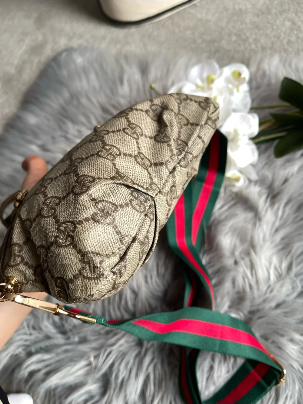 Authentic Gucci vintage GG canvas mini accesory pouch bag 014.89.0032